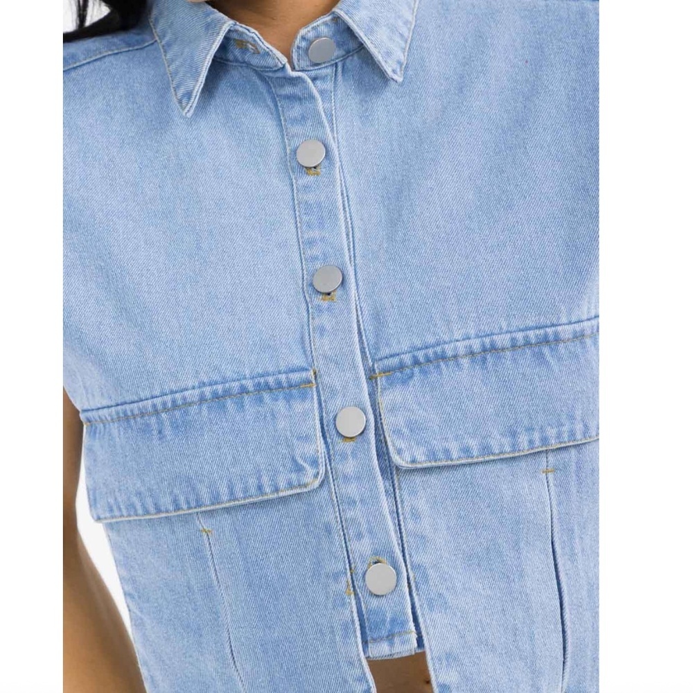 Cloud Ten Denim Sleeveless Button Up Front Pockets Top - Picture 2 of 5